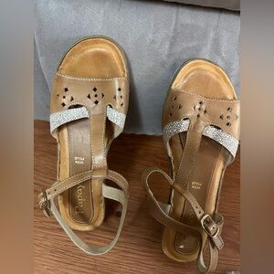 Papaya Tan and Cream Sandals